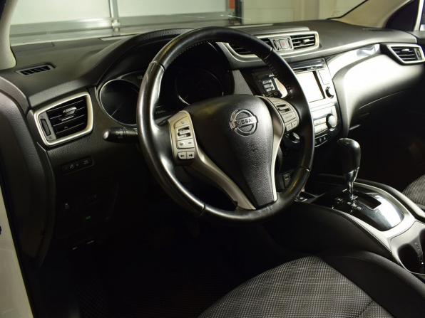 Nissan Qashqai II с пробегом 2017 года, цена 1 699 999 рублей, 110245 км, внедорожник, Автокод Объявления