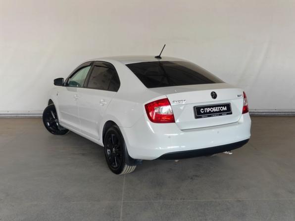 Skoda Rapid I с пробегом 2017 года, цена 1 096 000 рублей, 182123 км, лифтбек, Автокод Объявления