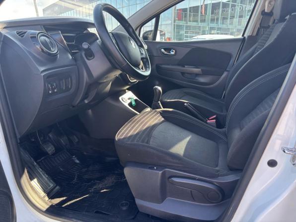 Renault Kaptur I с пробегом 2016 года, цена 1 098 000 рублей, 173710 км, внедорожник, Автокод Объявления