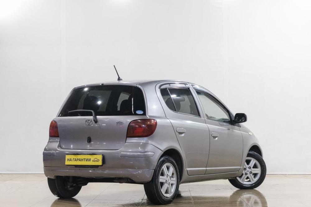 Toyota Vitz I (P10) Новокузнецк  - изображение 7
