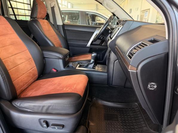 Toyota Land Cruiser Prado 150 Series Рестайлинг 2 с пробегом 2018 года, цена 5 650 000 рублей, 73873 км, внедорожник, Автокод Объявления