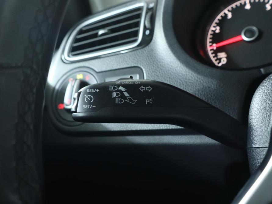Volkswagen Polo V Рестайлинг Москва  - изображение 12