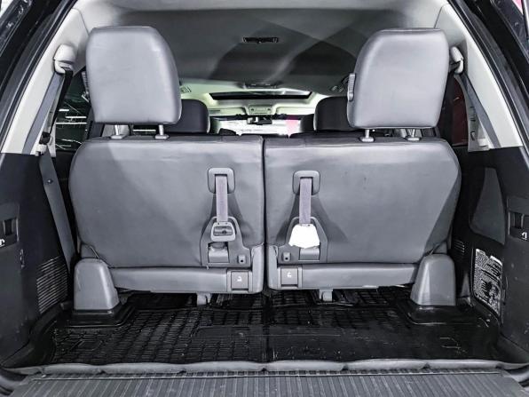 Toyota Land Cruiser 200 Series с пробегом 2010 года, цена 2 440 000 рублей, 457274 км, внедорожник, Автокод Объявления