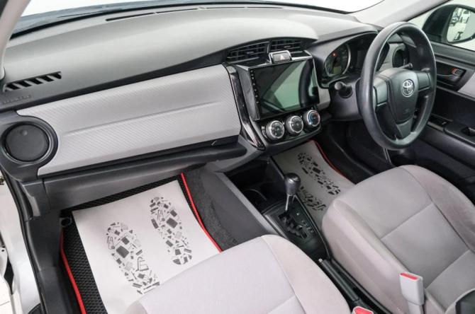 Toyota Corolla XI (E160 E170 E180) с пробегом 2013 года, цена 1 049 000 рублей, 54065 км, седан, Автокод Объявления