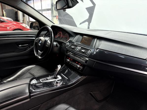 BMW 5 серии VI (F10/F11/F07) Рестайлинг с пробегом 2013 года, цена 1 879 900 рублей, 255372 км, седан, Автокод Объявления