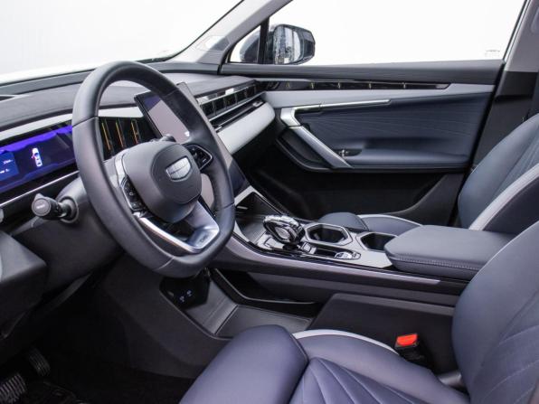 Geely Atlas II с пробегом 2024 года, цена 3 178 000 рублей, 17644 км, внедорожник, Автокод Объявления