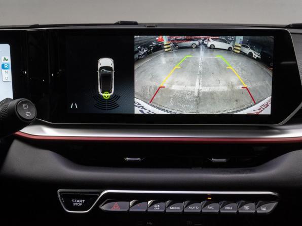 Geely Coolray I Рестайлинг с пробегом 2023 года, цена 2 199 000 рублей, 53905 км, внедорожник, Автокод Объявления