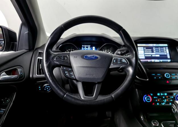 Ford Focus III Рестайлинг с пробегом 2017 года, цена 875 000 рублей, 213191 км, универсал, Автокод Объявления