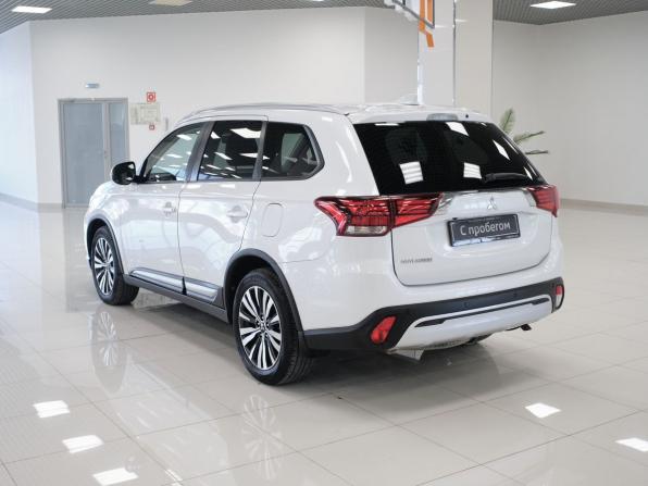 Mitsubishi Outlander III Рестайлинг 3 с пробегом 2020 года, цена 2 597 000 рублей, 78356 км, внедорожник, Автокод Объявления