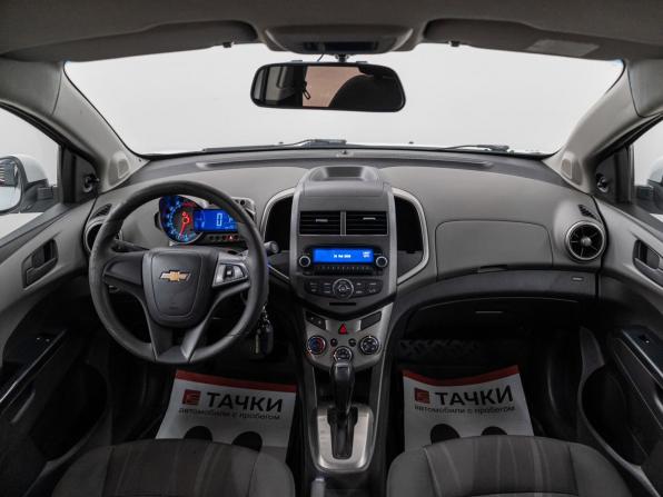 Chevrolet Aveo II с пробегом 2013 года, цена 700 000 рублей, 201116 км, седан, Автокод Объявления