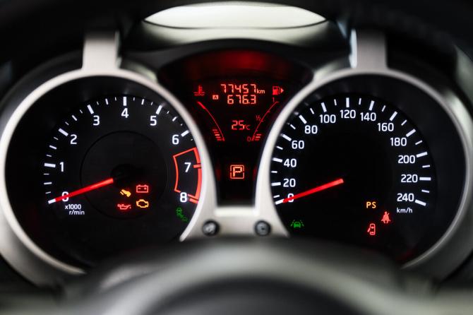 Nissan Juke I Рестайлинг с пробегом 2014 года, цена 1 100 000 рублей, 78000 км, внедорожник, Автокод Объявления