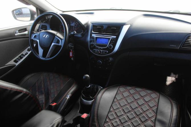 Hyundai Solaris I с пробегом 2012 года, цена 720 000 рублей, 147000 км, хэтчбек, Автокод Объявления