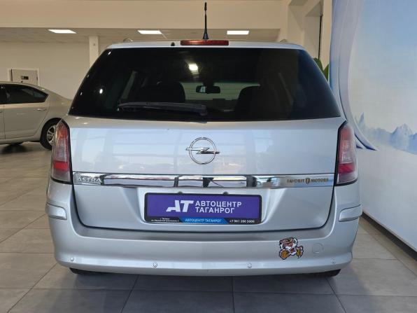 Opel Astra H Рестайлинг с пробегом 2011 года, цена 775 000 рублей, 154000 км, универсал, Автокод Объявления