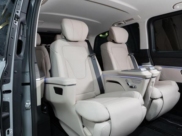 Новый Mercedes-Benz V-Класс III (W447) Рестайлинг 2 2026 года, цена 15 490 000 рублей, минивэн, Автокод Объявления