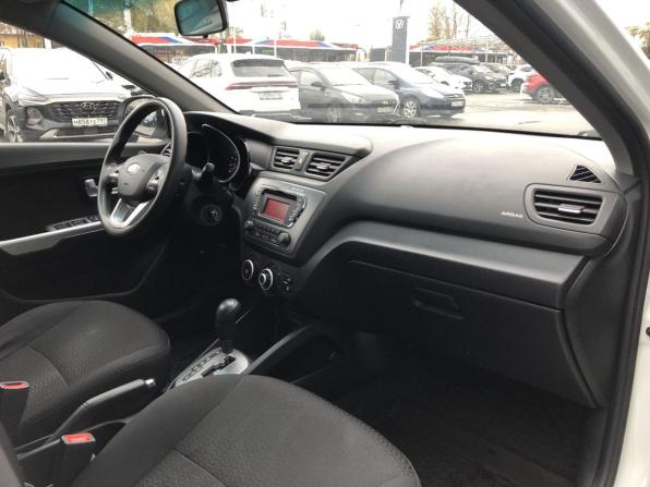 Kia Rio III с пробегом 2013 года, цена 875 000 рублей, 149031 км, хэтчбек, Автокод Объявления