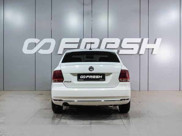 Volkswagen Polo V Рестайлинг с пробегом 2017 года, цена 1 149 000 рублей, 118336 км, седан, Автокод Объявления