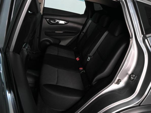 Nissan Qashqai II с пробегом 2017 года, цена 1 679 000 рублей, 150452 км, внедорожник, Автокод Объявления