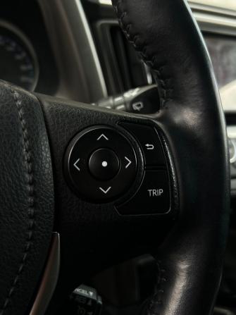 Toyota RAV4 IV (XA40) Рестайлинг с пробегом 2018 года, цена 2 590 000 рублей, 102036 км, внедорожник, Автокод Объявления