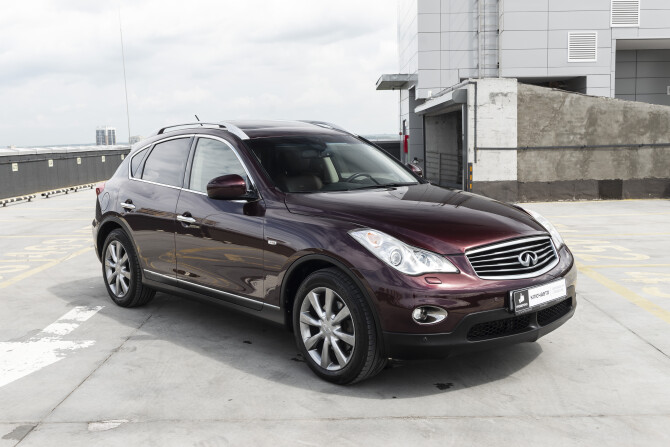 Infiniti QX50 I с пробегом 2013 года, цена 1 740 000 рублей, 169609 км, внедорожник, Автокод Объявления