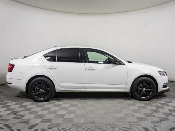 Skoda Octavia III (A7) Рестайлинг с пробегом 2018 года, цена 2 148 000 рублей, 94000 км, лифтбек, Автокод Объявления