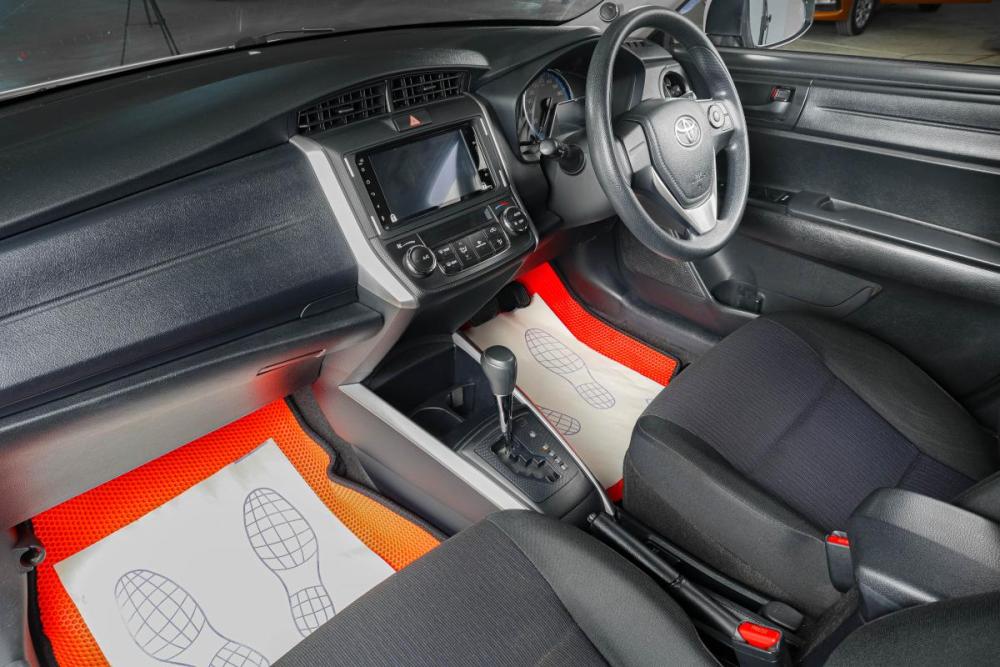 Toyota Corolla XI (E160 E170) Рестайлинг 2 Тюмень  - изображение 11