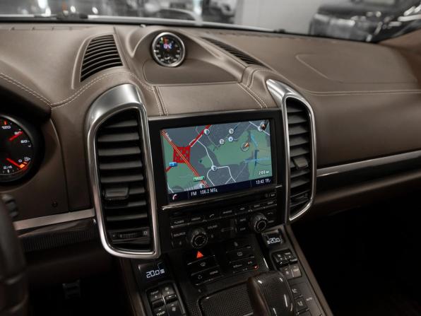 Porsche Cayenne II (958) с пробегом 2013 года, цена 3 070 000 рублей, 115279 км, внедорожник, Автокод Объявления