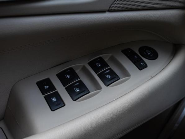 Cadillac Escalade IV с пробегом 2016 года, цена 5 200 000 рублей, 94143 км, внедорожник, Автокод Объявления