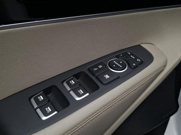 Kia Sorento III Prime Рестайлинг с пробегом 2019 года, цена 3 349 000 рублей, 78232 км, внедорожник, Автокод Объявления