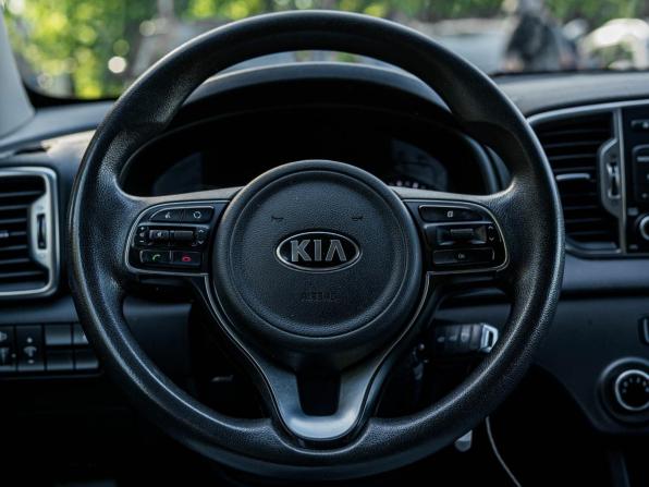 Kia Sportage IV с пробегом 2018 года, цена 1 675 000 рублей, 96517 км, внедорожник, Автокод Объявления