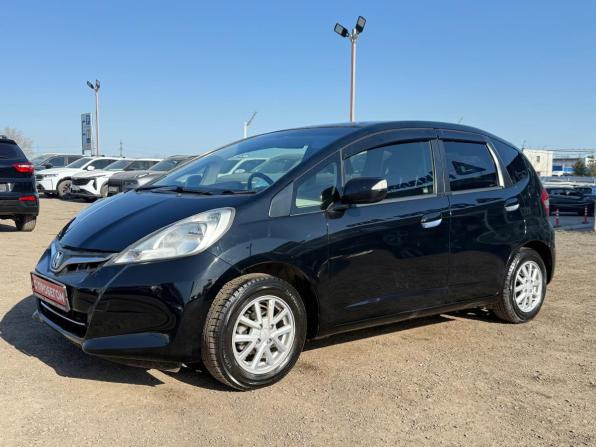 Honda Fit II с пробегом 2012 года, цена 930 000 рублей, 89270 км, хэтчбек, Автокод Объявления