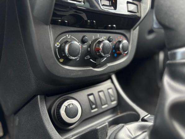Renault Duster I Рестайлинг с пробегом 2019 года, цена 1 220 000 рублей, 165814 км, внедорожник, Автокод Объявления