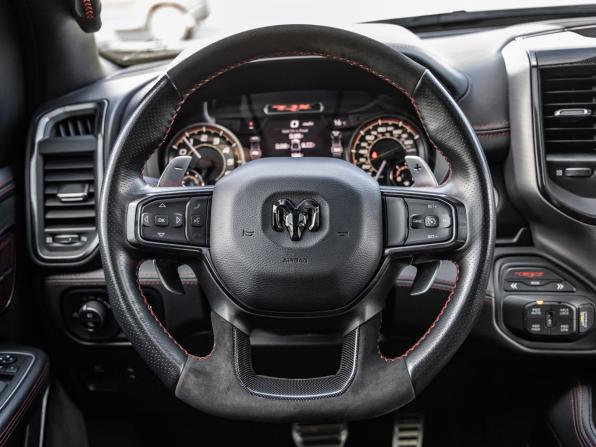 Ram 1500 V с пробегом 2022 года, цена 12 998 000 рублей, 44786 км, offers.body_type.unknown, Автокод Объявления