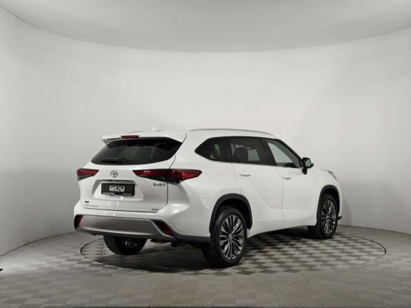 Toyota Highlander IV (XU70) с пробегом 2026 года, цена 5 890 000 рублей, 28 км, внедорожник, Автокод Объявления