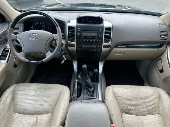 Toyota Land Cruiser Prado 120 Series Рестайлинг с пробегом 2008 года, цена 1 900 000 рублей, 278762 км, внедорожник, Автокод Объявления