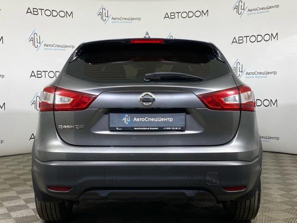 Nissan Qashqai II с пробегом 2018 года, цена 1 739 000 рублей, 89882 км, внедорожник, Автокод Объявления