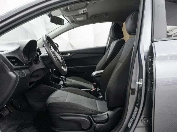 Hyundai Solaris II Рестайлинг с пробегом 2021 года, цена 1 688 000 рублей, 93000 км, седан, Автокод Объявления