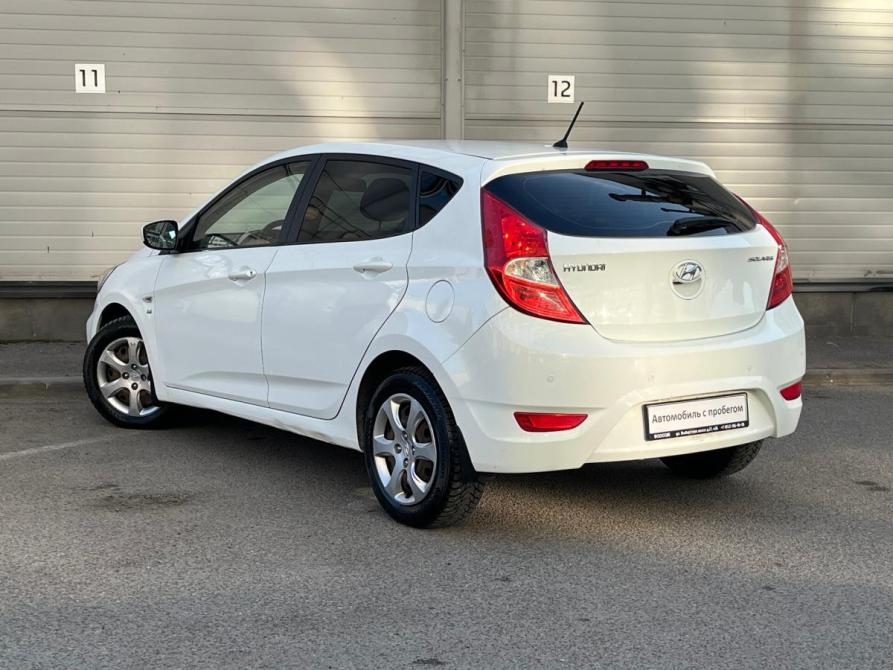 Hyundai Solaris I Санкт-Петербург  - изображение 9