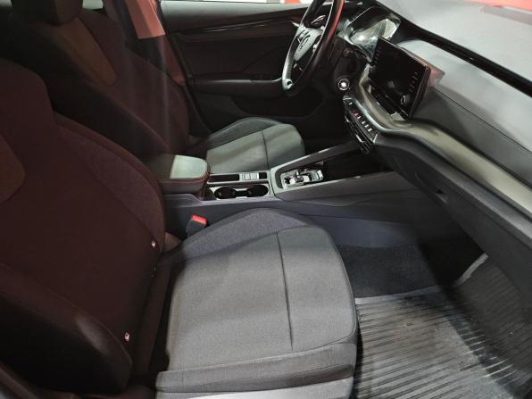 Skoda Octavia IV (A8) с пробегом 2021 года, цена 2 199 000 рублей, 80500 км, лифтбек, Автокод Объявления