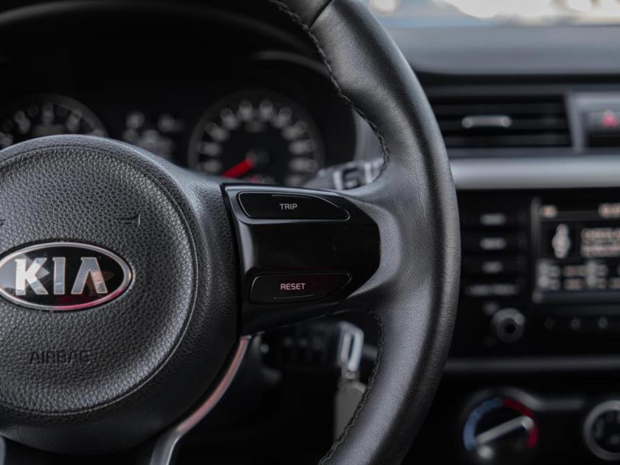 Kia Rio IV Сочи  - изображение 18