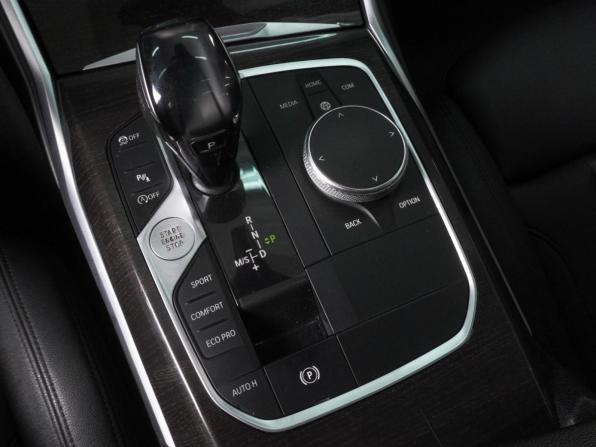 BMW 3 серии VII (G2x) с пробегом 2019 года, цена 3 450 000 рублей, 90993 км, седан, Автокод Объявления