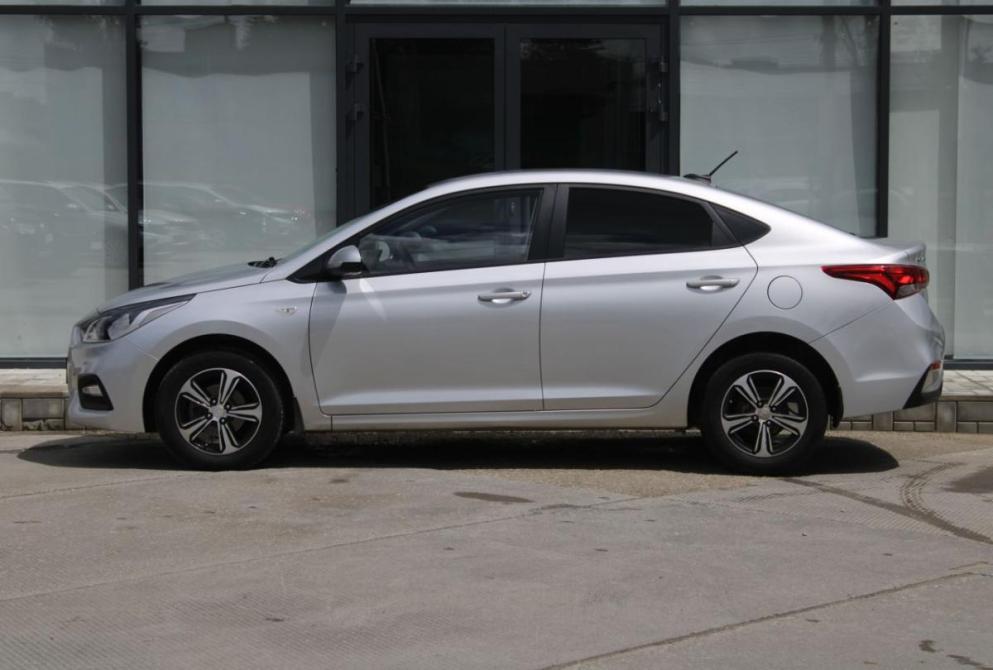 Hyundai Solaris II Саратов  - изображение 11
