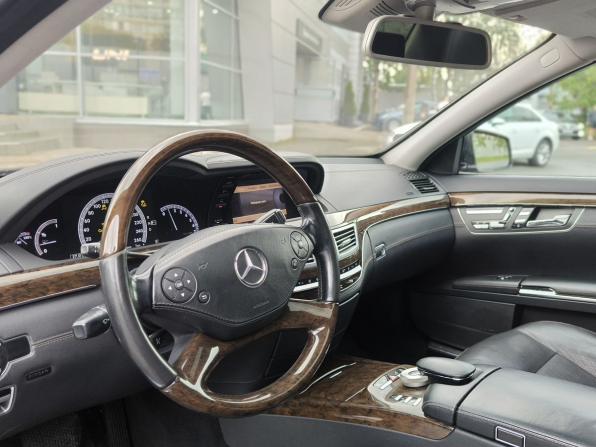 Mercedes-Benz S-Класс V (W221) Рестайлинг с пробегом 2012 года, цена 1 459 000 рублей, 233415 км, седан, Автокод Объявления
