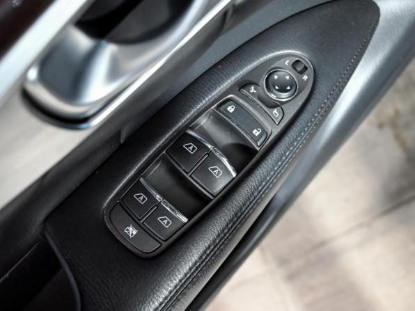 Infiniti Q70 I с пробегом 2015 года, цена 2 080 000 рублей, 220931 км, седан, Автокод Объявления