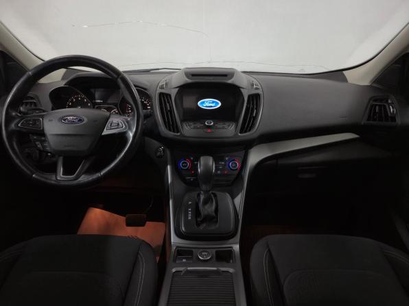 Ford Kuga II Рестайлинг с пробегом 2018 года, цена 1 620 000 рублей, 163663 км, внедорожник, Автокод Объявления