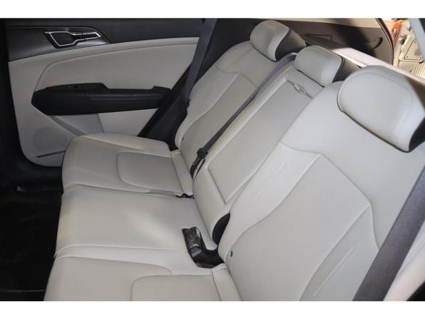 Kia Sportage V с пробегом 2022 года, цена 3 399 000 рублей, 41982 км, внедорожник, Автокод Объявления