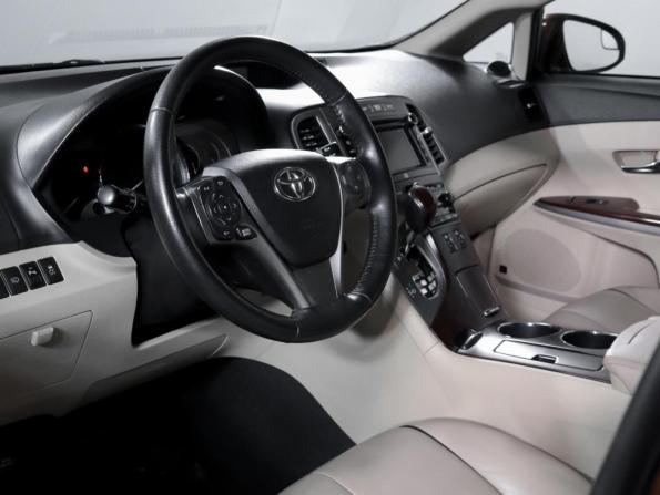 Toyota Venza I Рестайлинг с пробегом 2013 года, цена 2 540 000 рублей, 160686 км, внедорожник, Автокод Объявления