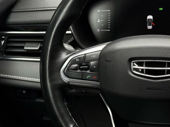 Geely Atlas Pro с пробегом 2022 года, цена 2 249 000 рублей, 66097 км, внедорожник, Автокод Объявления
