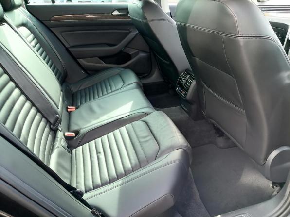Volkswagen Passat B8 с пробегом 2015 года, цена 1 602 300 рублей, 187943 км, универсал, Автокод Объявления