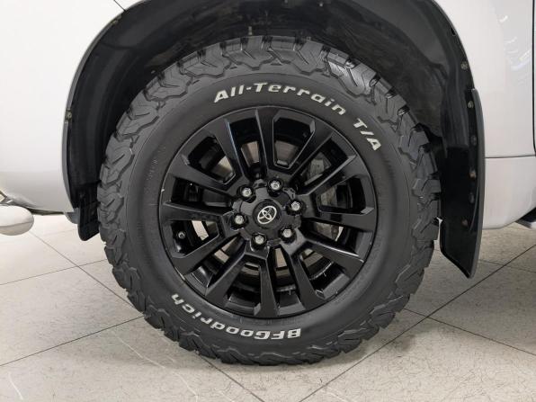 Toyota Land Cruiser Prado 150 Series Рестайлинг 3 с пробегом 2021 года, цена 6 850 000 рублей, 75069 км, внедорожник, Автокод Объявления