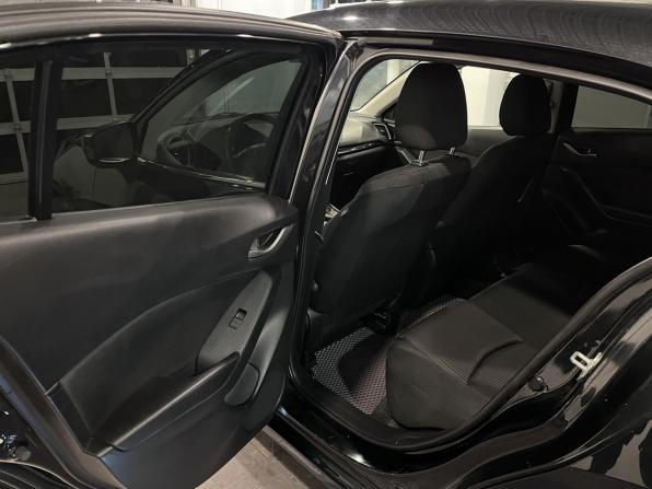 Mazda 3 III (BM) с пробегом 2013 года, цена 1 232 000 рублей, 177700 км, хэтчбек, Автокод Объявления